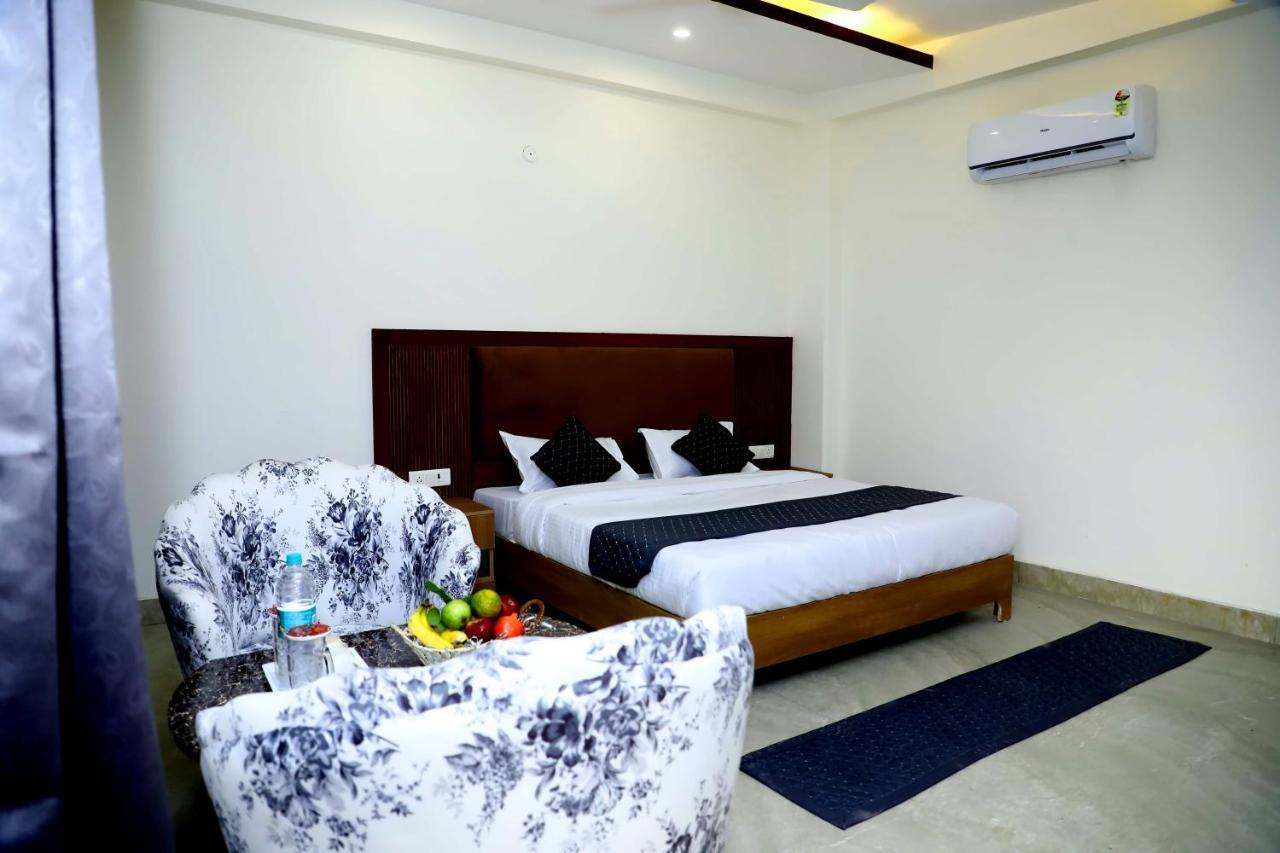 Lyf Corporate Suites - Noida Sector 19 מראה חיצוני תמונה
