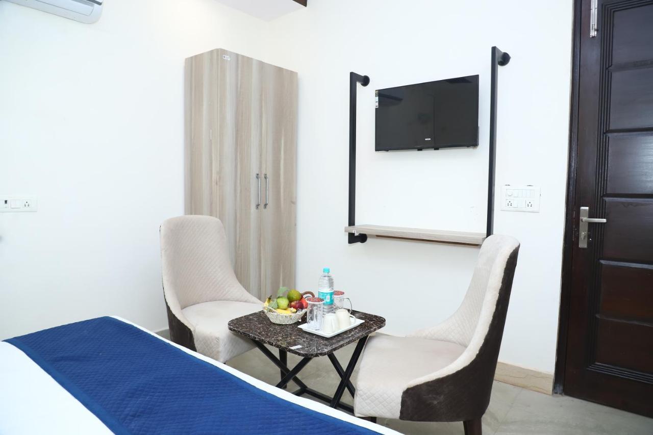 Lyf Corporate Suites - Noida Sector 19 מראה חיצוני תמונה