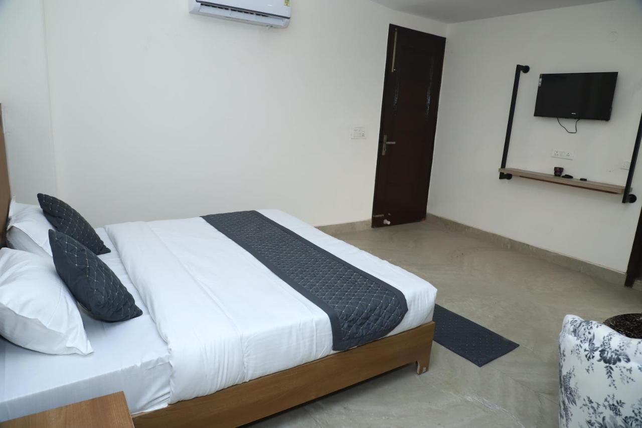 Lyf Corporate Suites - Noida Sector 19 מראה חיצוני תמונה